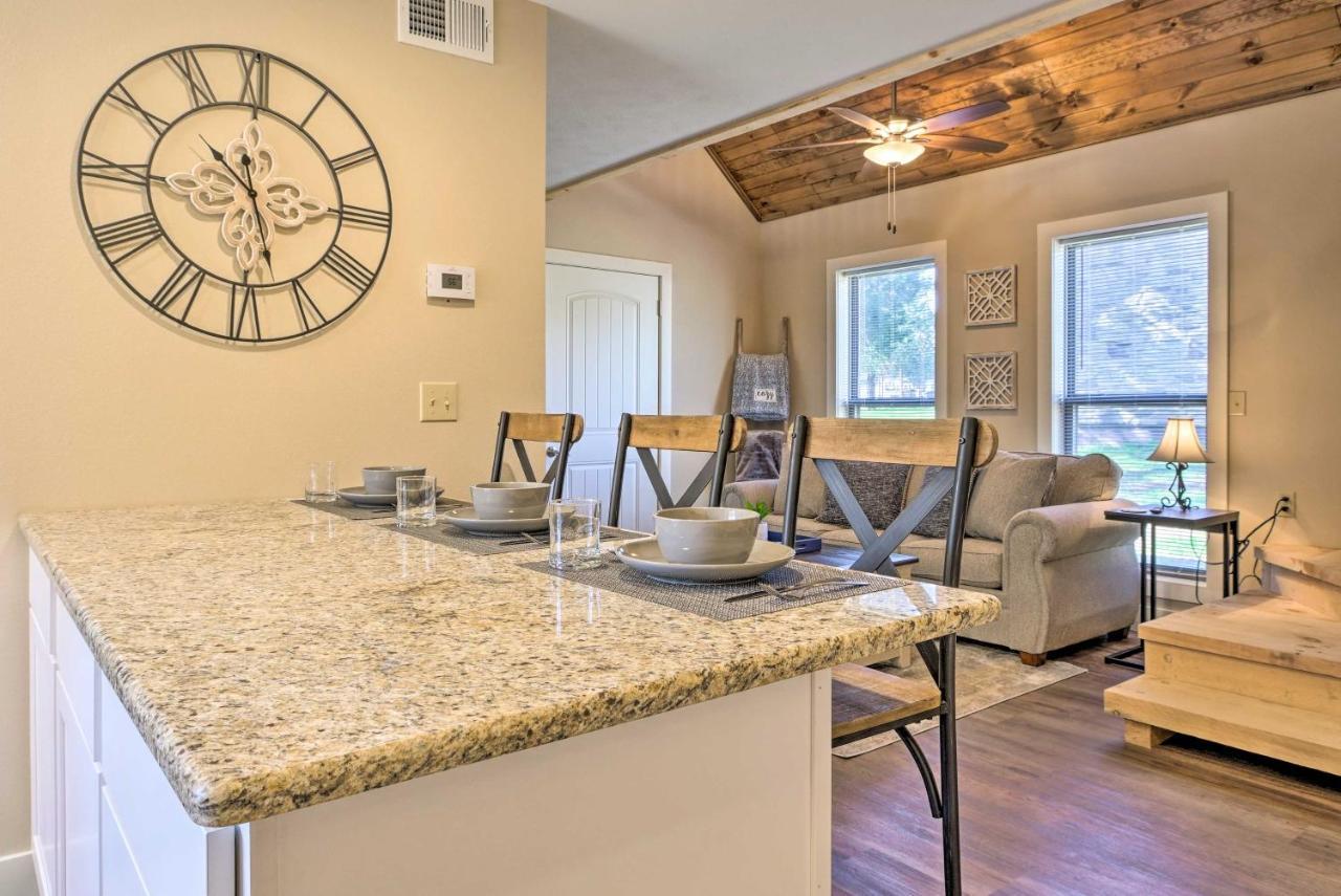 The Cozy Cottage With Lake Taneycomo Access! Branson Extérieur photo