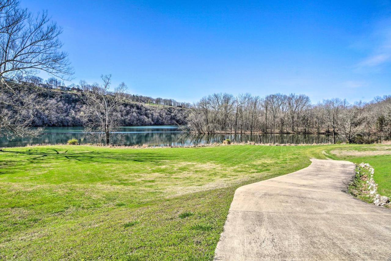The Cozy Cottage With Lake Taneycomo Access! Branson Extérieur photo